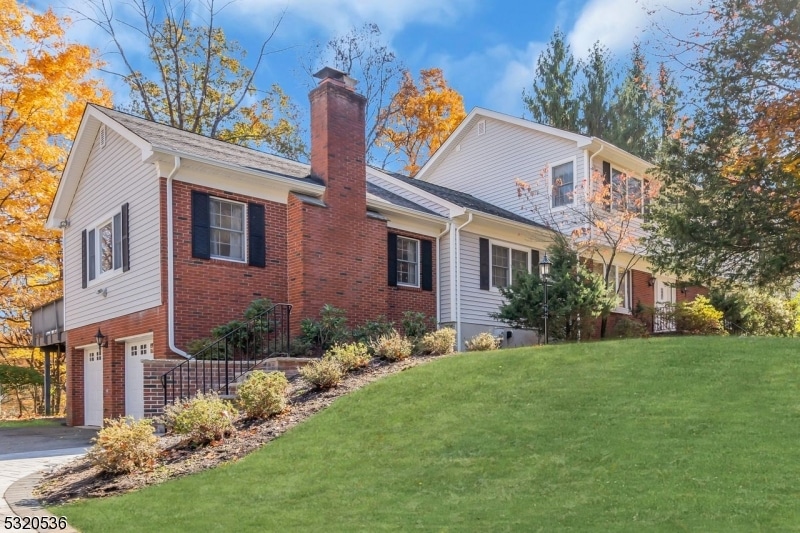 40 Ivy Place, Wayne, NJ 07470 - photo 1