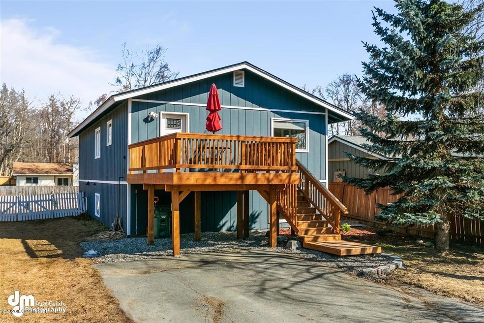18-Front Exterior_1111