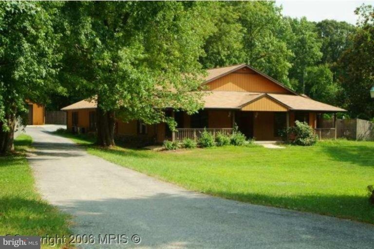 13227 Mockingbird Ln, Bowie, MD 20720 - photo 1