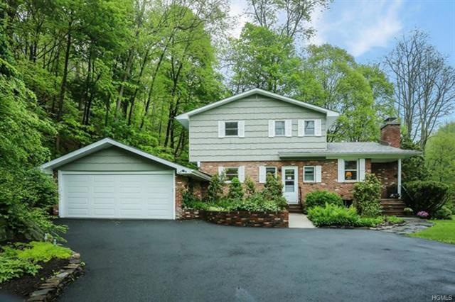 29 Pocantico River Rd, Pleasantville, NY 10570 - photo 1