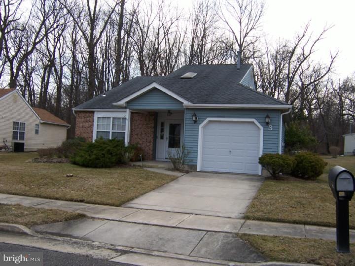 3 Pinecrest Ct, Woodbury, NJ 08096 - photo 1