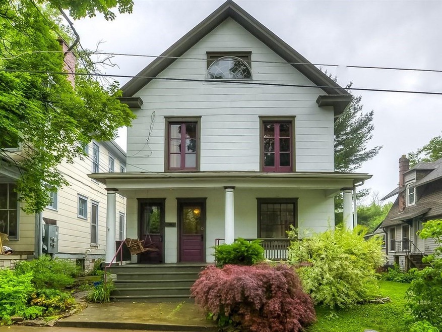 105 Watson Ct, Frankfort, KY 40601 - photo 1