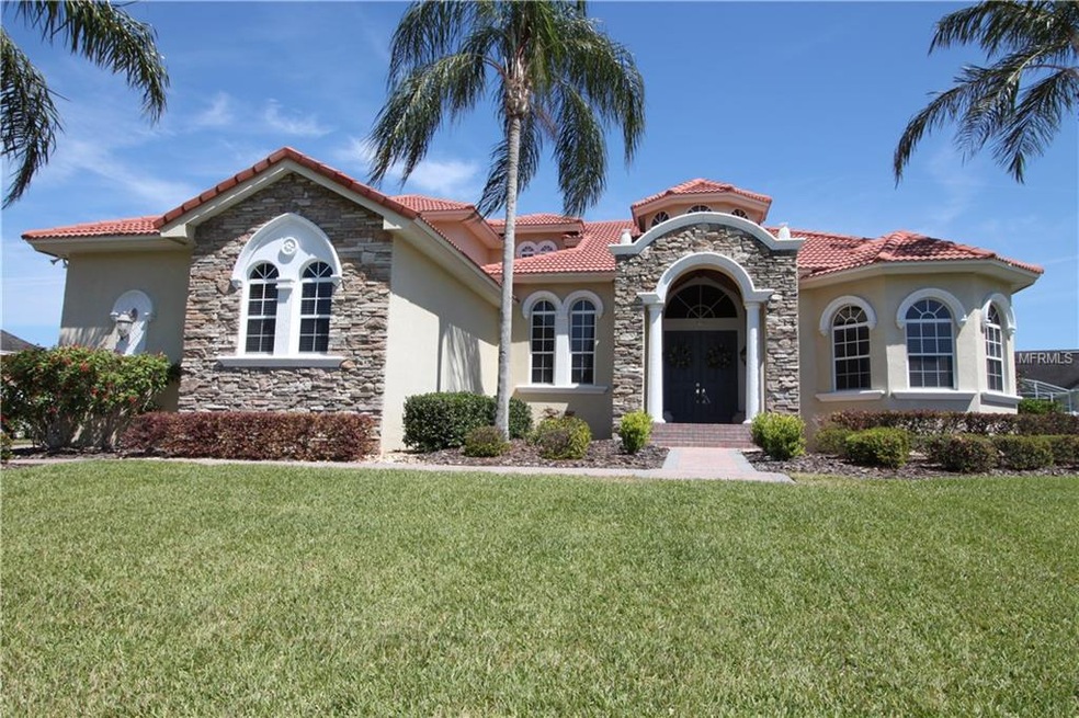 Welcome to 5110 Highlands by the Lake - Front Entr