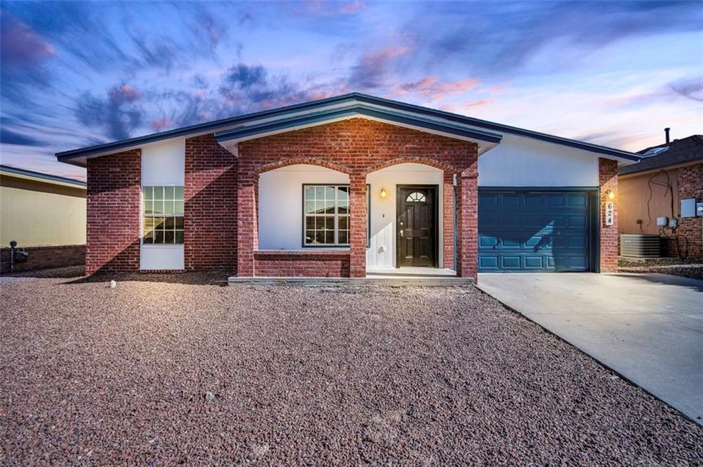 624 Villa Victoria Dr, El Paso, TX 79928 - photo 1