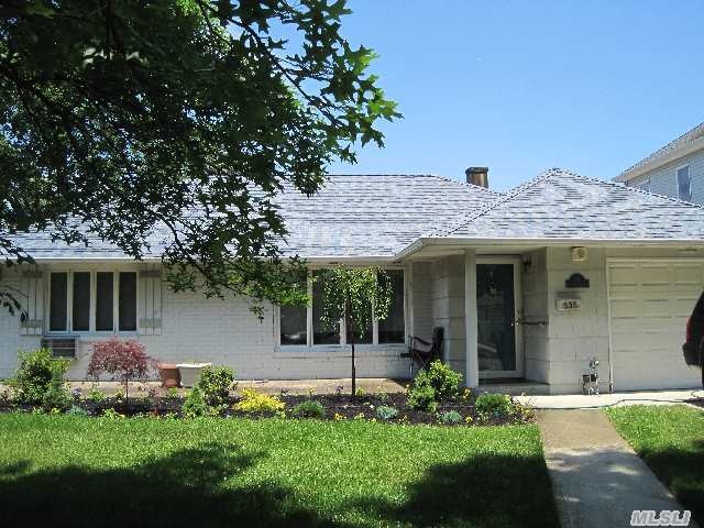 535 Derby Dr S, Oceanside, NY 11572 - photo 1