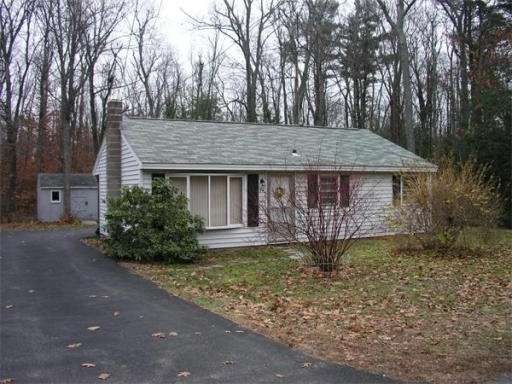 94 Minott St, Gardner, MA 01440 - photo 1