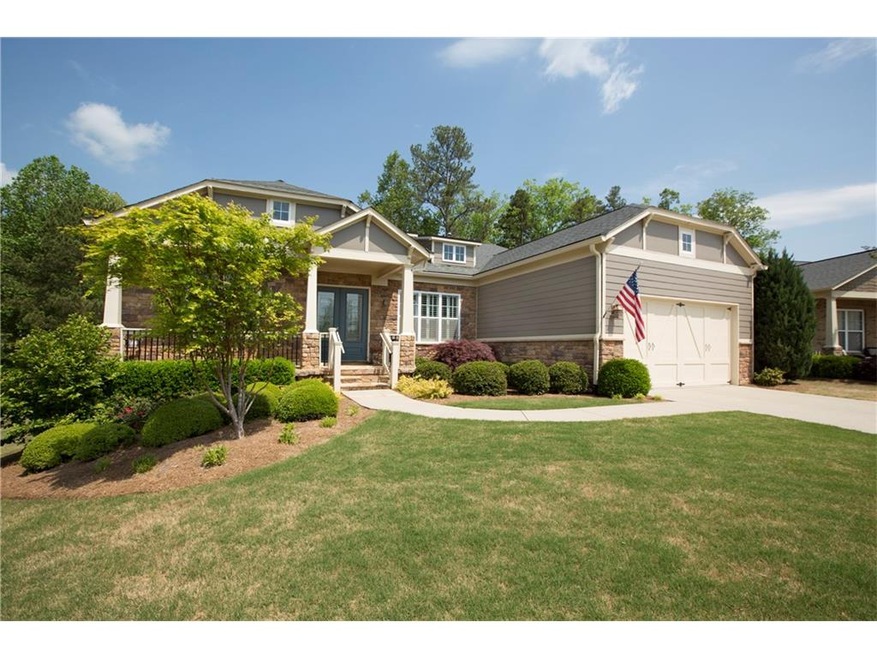 Gorgeous golf course home with 4 bedrooms, 3.5 bat