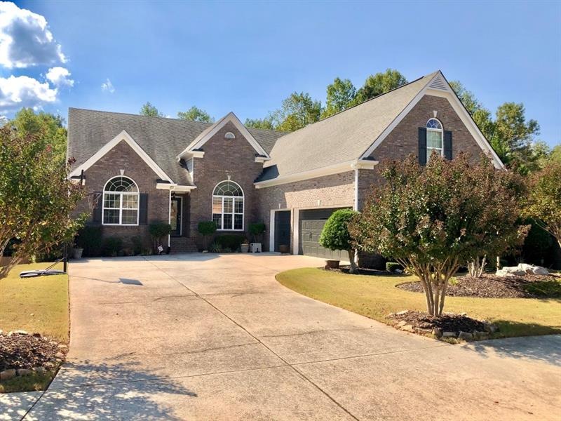 4231 Crestwood Bend Cir, Buford, GA 30518 - photo 1