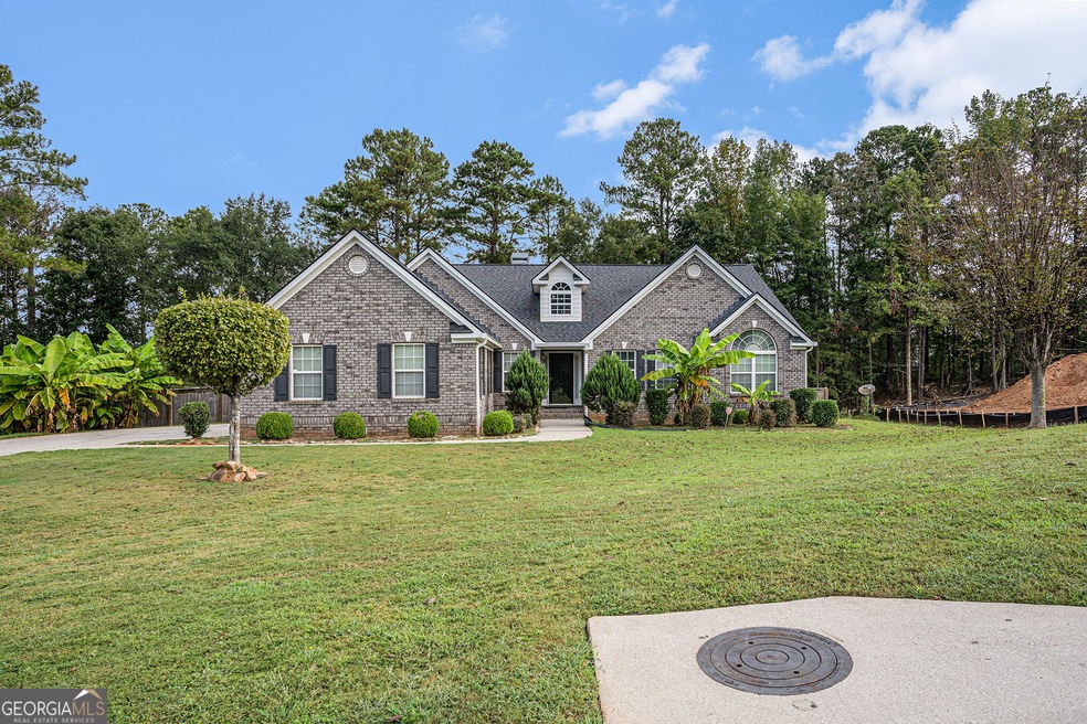 3335 Flat Stone Ct, Conyers, GA 30094 - photo 1