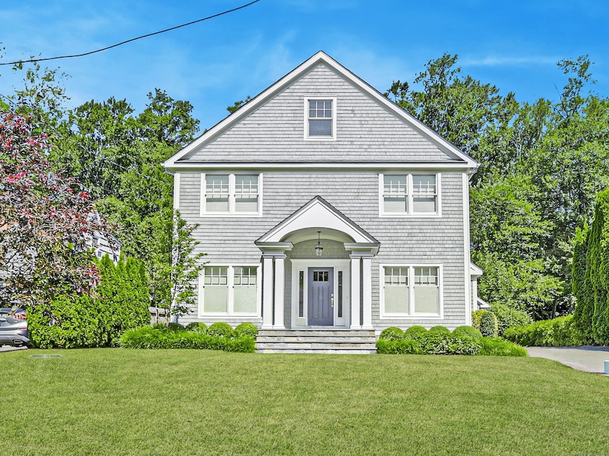 48 Edgerton St, Darien, CT 06820 - photo 1