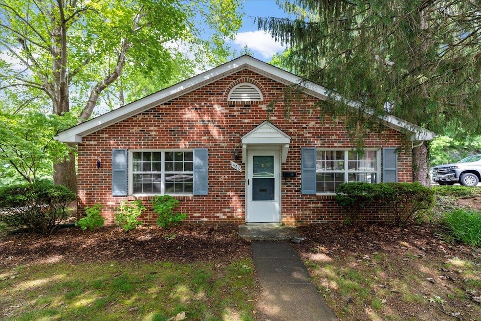 460 Charles St, Blacksburg, VA 24060 - photo 1