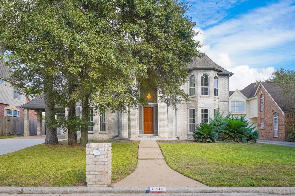 7314 Birchtree Forest Dr, Houston, TX 77088 - photo 1
