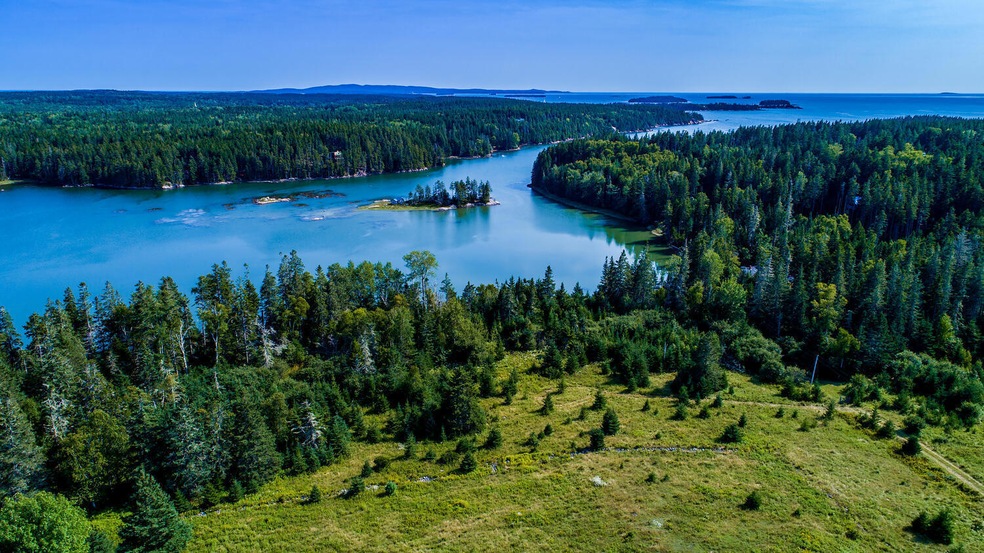 36 Fox Hollow Lane Deer Isle-large-013-0
