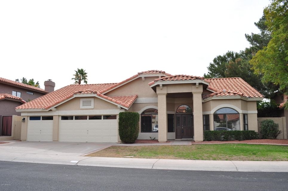 1531 W Tara Dr, Gilbert, AZ 85233 - photo 1