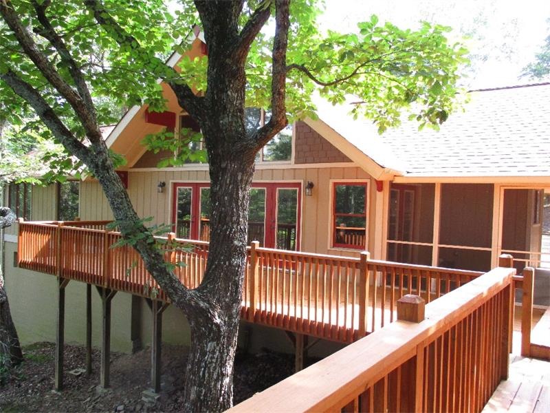 Large Back Deck