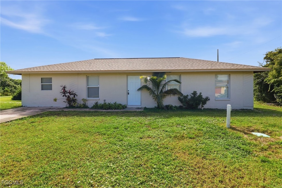 3301 2nd St W unit 11, Lehigh Acres, FL 33971 - photo 1