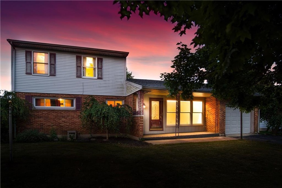 250 Hillcrest Ct, Sidney, OH 45365 - photo 1