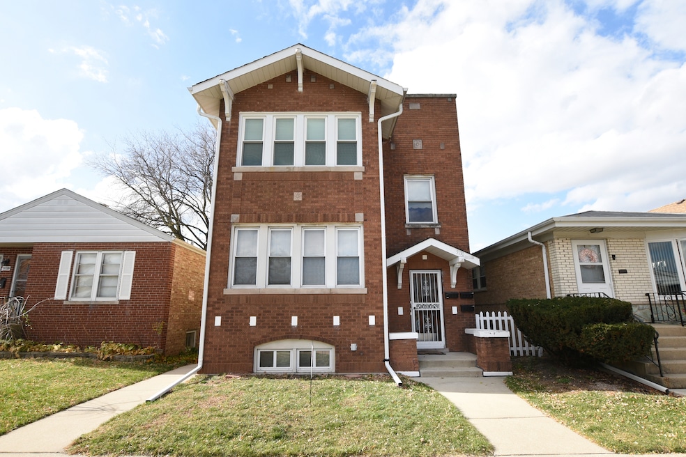 For Rent $975/month