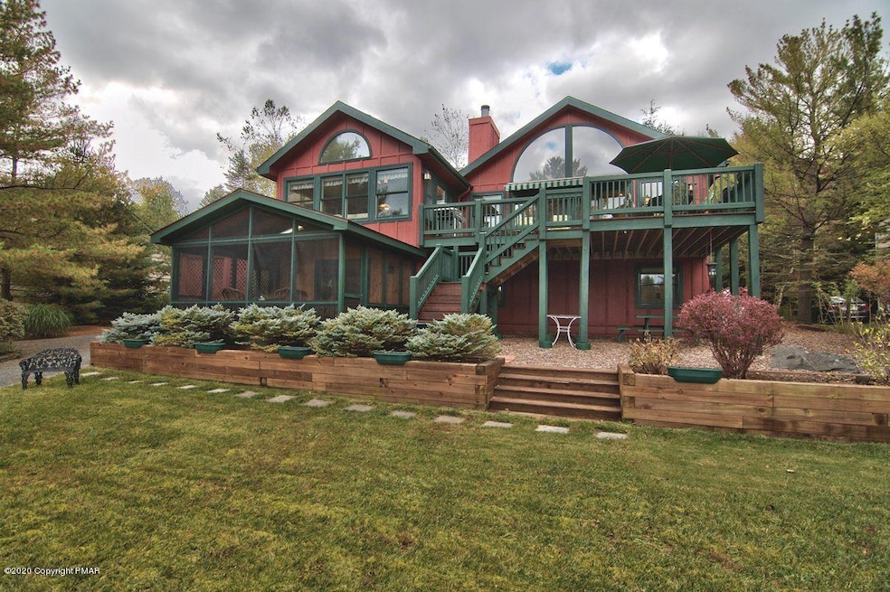 6220 Lakeview Dr, Pocono Pines, PA 18350 - photo 1