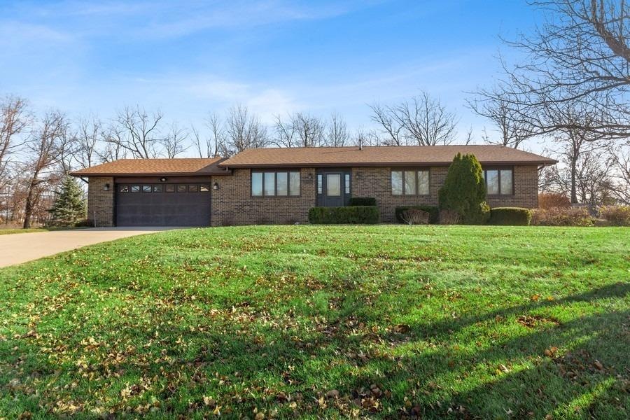 1911 N Rustic Ct, La Porte, IN 46350 - photo 1