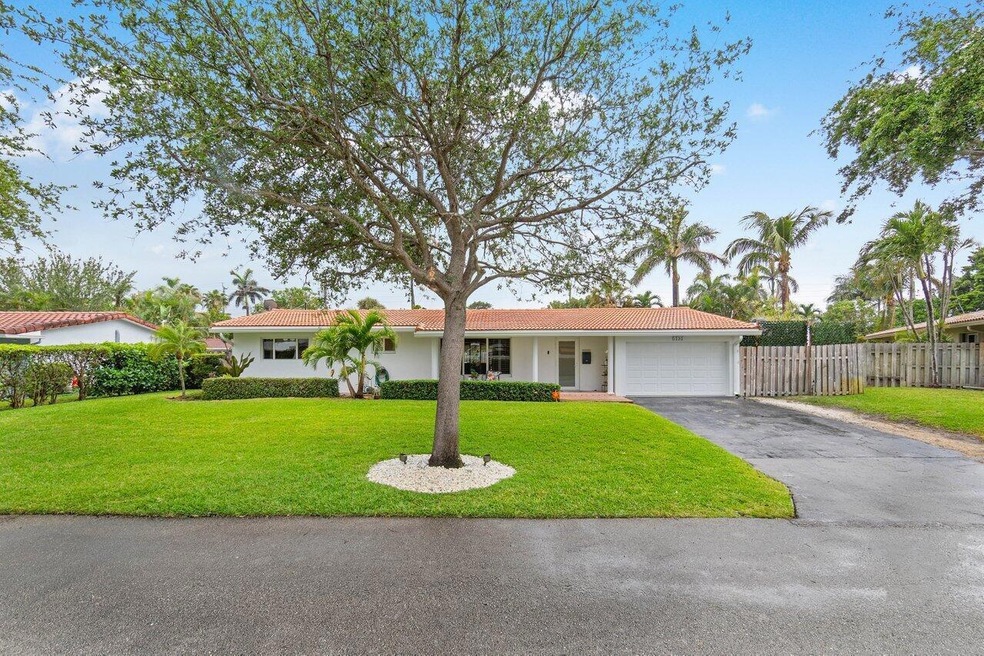 5131 NE 27th Terrace, Lighthouse Point, FL 33064 - photo 1