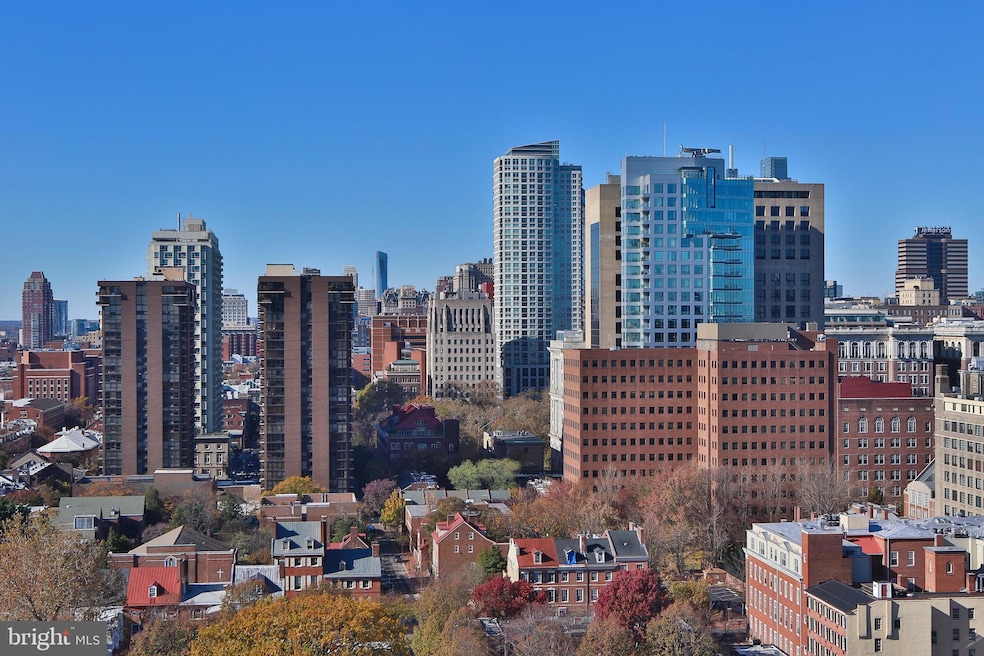Society Hill Towers unit 21E, Philadelphia, PA 19106 - photo 1