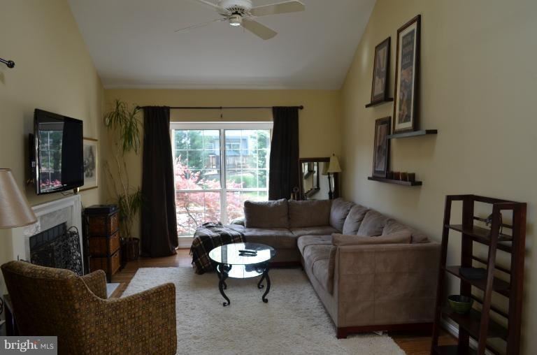 1621 Hugo Cir, Silver Spring, MD 20906 - photo 1