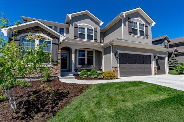 6034 Redbud St, Shawnee, KS 66218 - photo 1