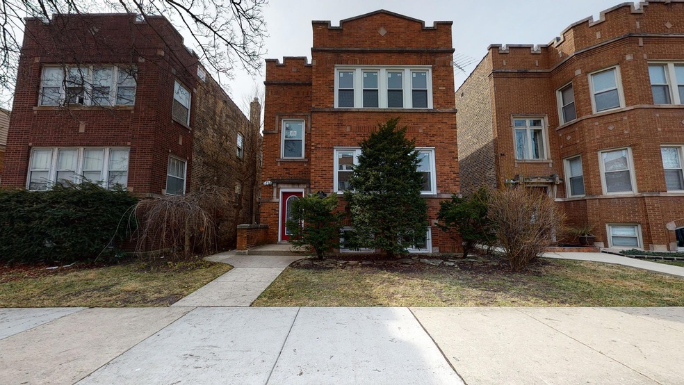 6022 N Fairfield Ave, Chicago, IL 60659 - photo 1