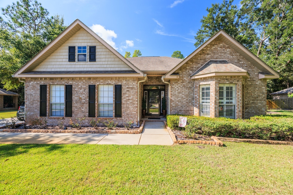 38 Camellia Ct, Freeport, FL 32439 - photo 1
