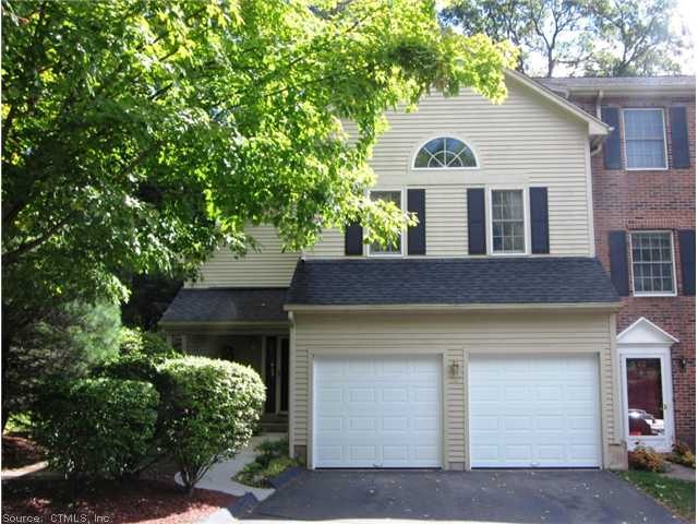 2 Crown Ridge unit 2, Newington, CT 06111 - photo 1
