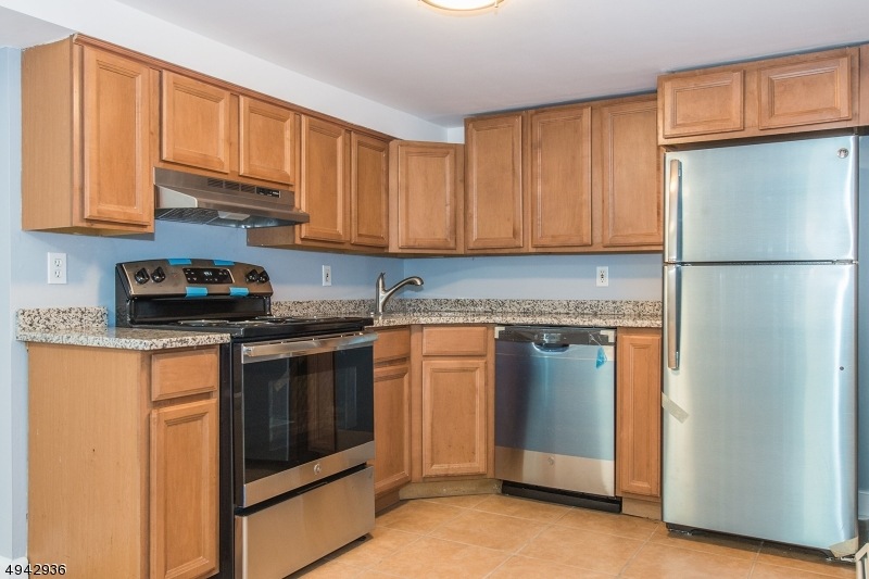 112 Jefferson Trail, Hopatcong, NJ 07843 - photo 1