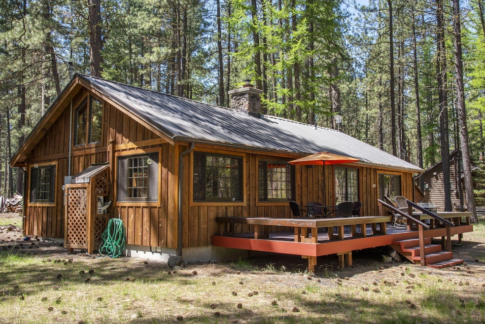 Pending $925,000 • Co-Listing Agent