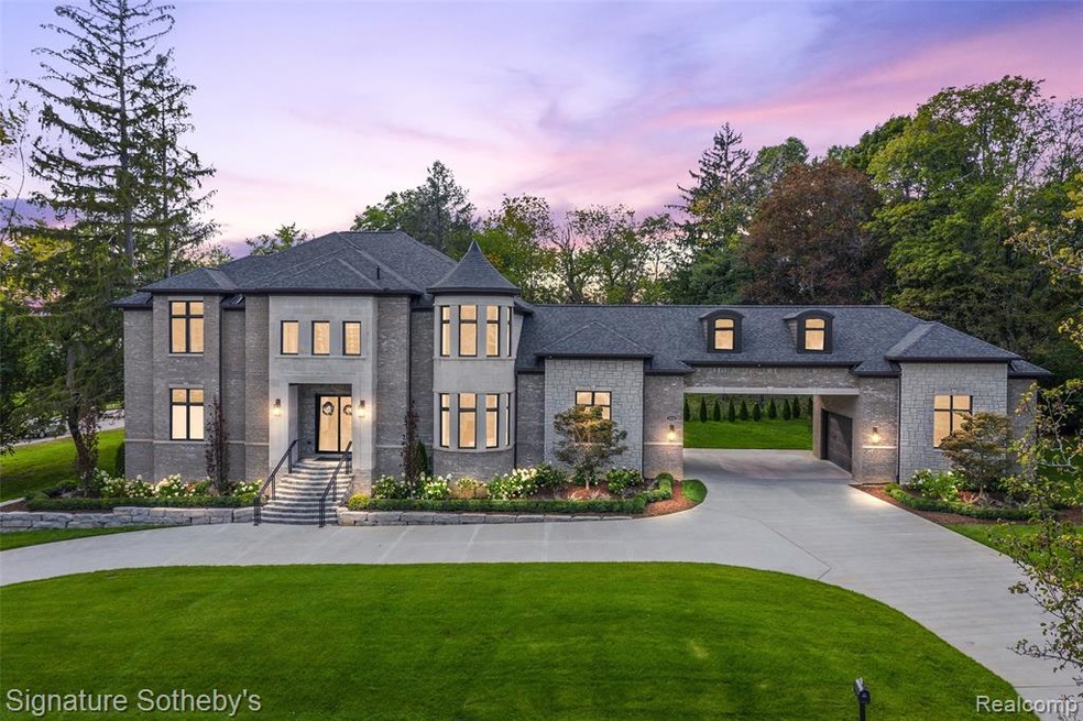 3990 Shallow Brook Dr, Bloomfield Township, MI 48302 - photo 1