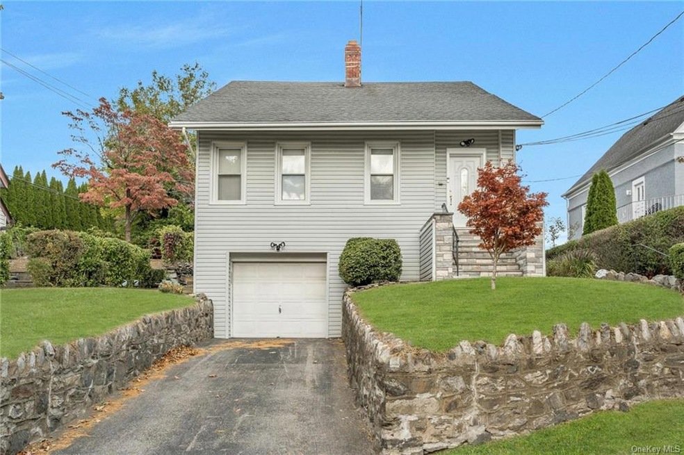 31 Underhill St unit 2, Tuckahoe, NY 10707 - photo 1