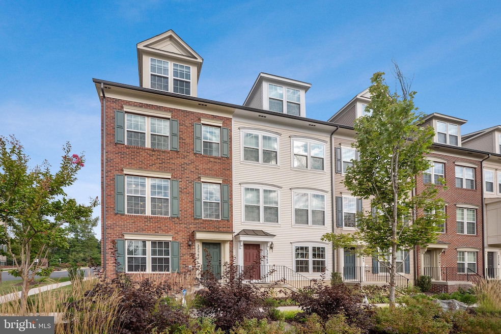 22547 Phillips St unit 1601, Clarksburg, MD 20871 - photo 1