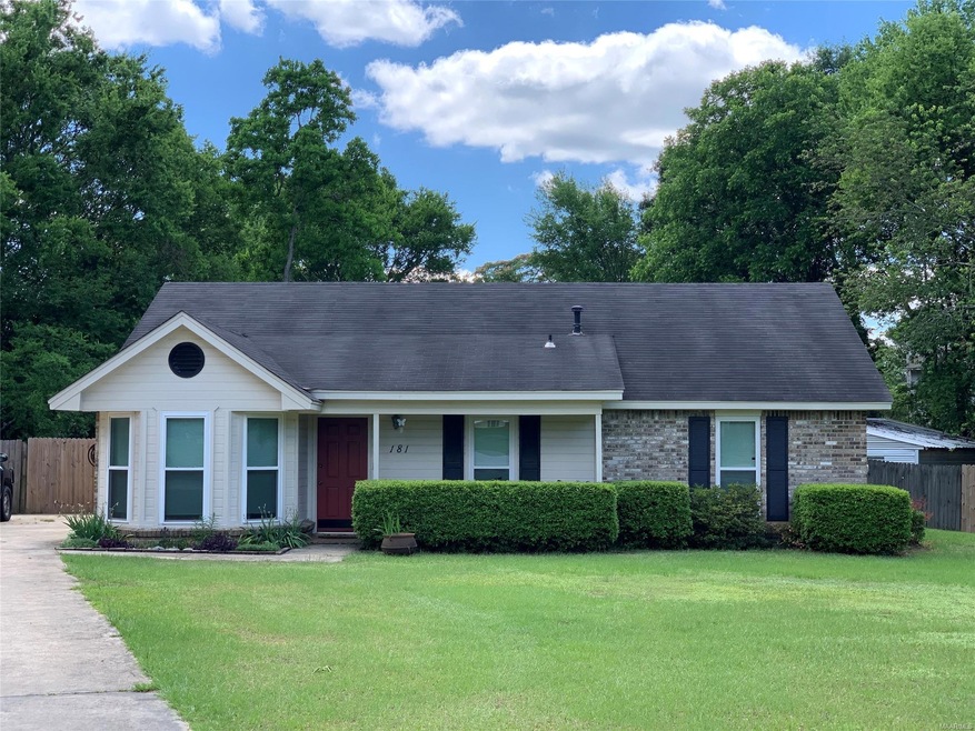 Front view of home