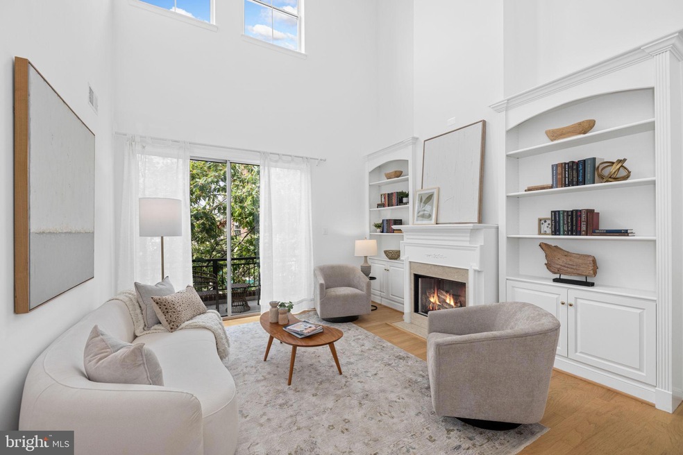 621 N Saint Asaph St unit 308, Alexandria, VA 22314 - photo 1