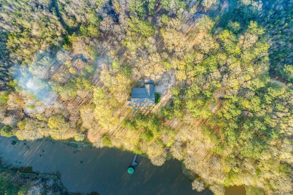 85 Major Reid Rd, Laurel, MS 39443 - photo 1