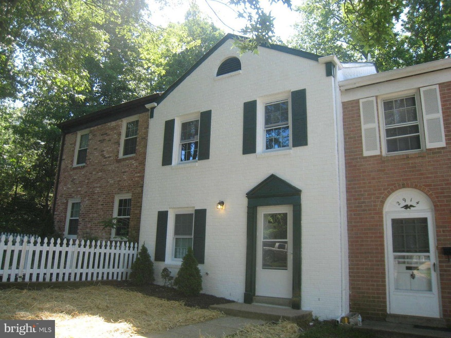 2916 Wetherburn Ct, Woodbridge, VA 22191 - photo 1