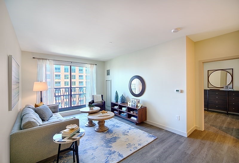 1 Canal St unit 914, Boston, MA 02114 - photo 1