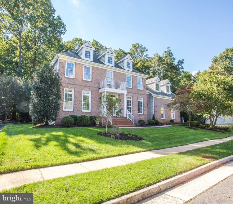 13205 Franklin View Ct, Fairfax, VA 22033 - photo 1
