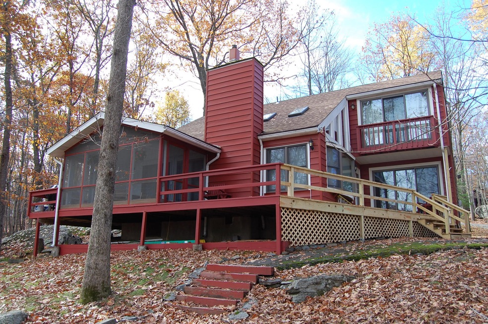 111 Granite Dr, Hawley, PA 18428 - photo 1