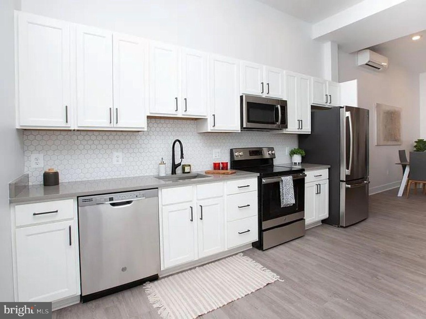 1742 Fleet St unit 102, Baltimore, MD 21231 - photo 1