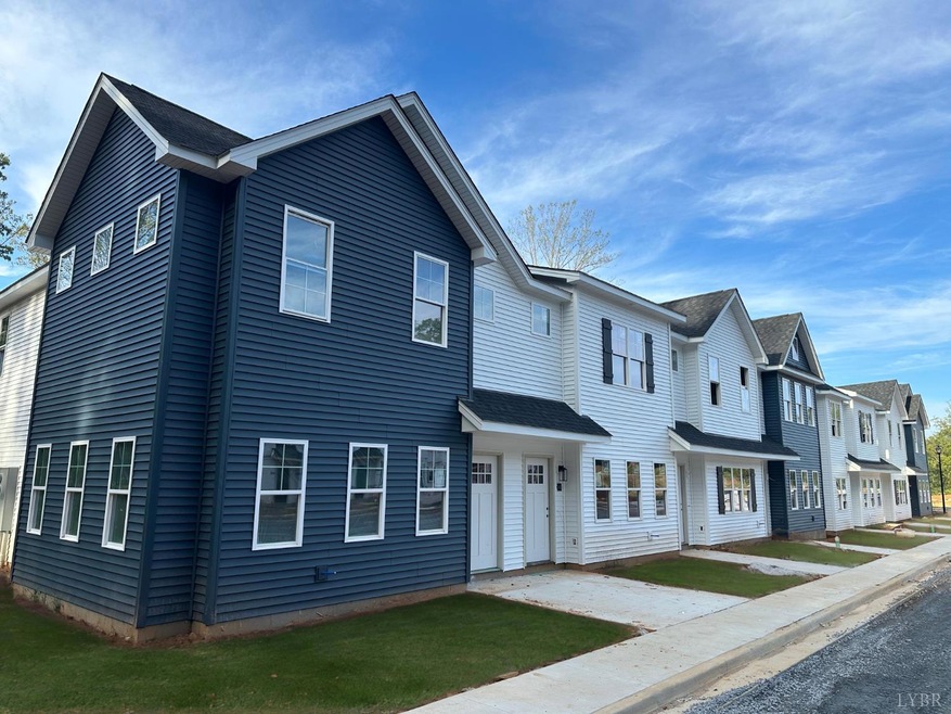 110 Aaron Place unit 614, Lynchburg, VA 24502 - photo 1