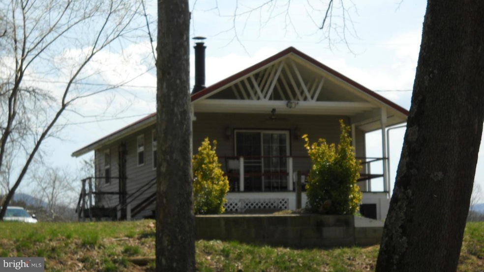 1423 Fort Stover Rd, Luray, VA 22835 - photo 1