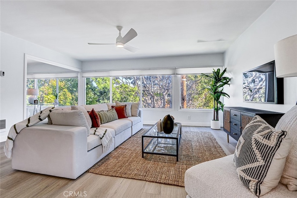 Pending $995,000 • Co-Listing Agent