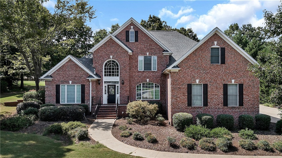 For Sale $649,000 • Co-Listing Agent