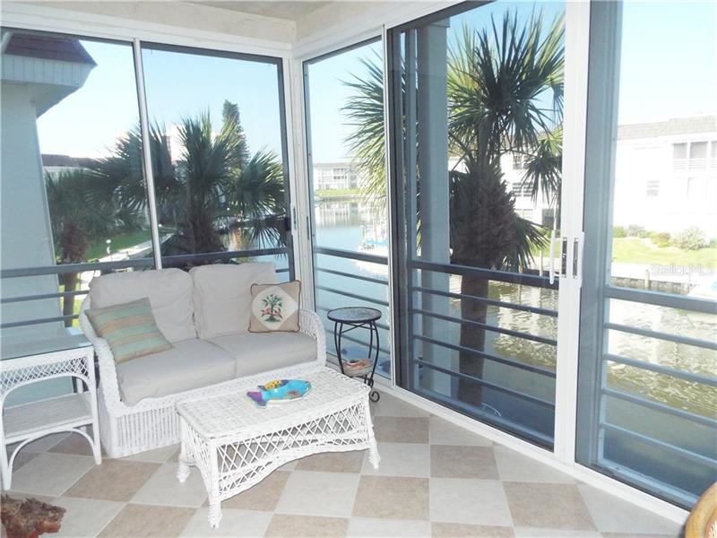 4320 Falmouth Dr unit 302, Longboat Key, FL 34228 - photo 1