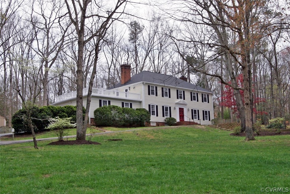 10829 CHEROKEE RD in Chesterfield County